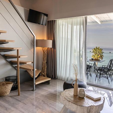 Blue Carpet Luxury Suites Пефкохорі Екстер'єр фото