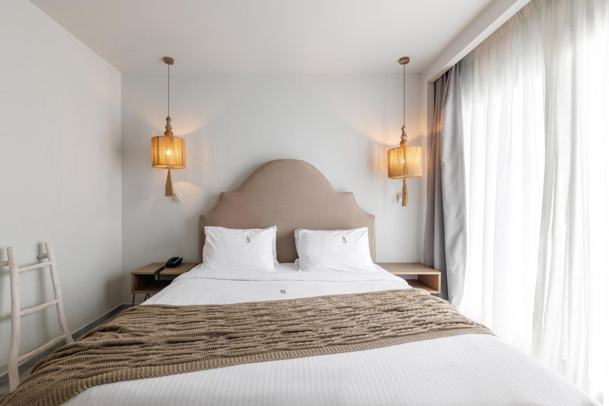 Blue Carpet Luxury Suites Пефкохорі Екстер'єр фото