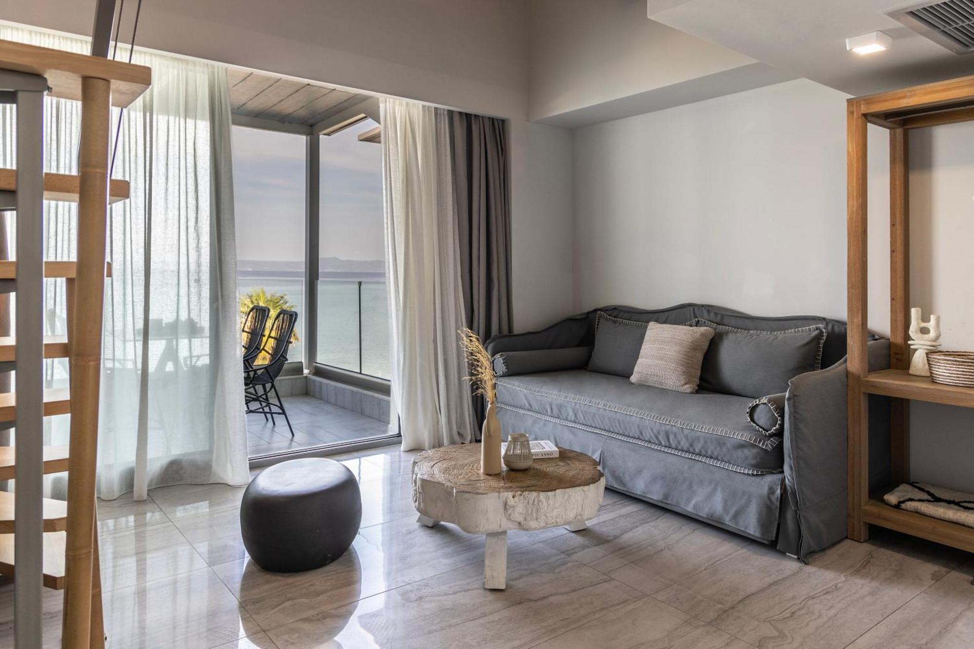 Blue Carpet Luxury Suites Пефкохорі Екстер'єр фото